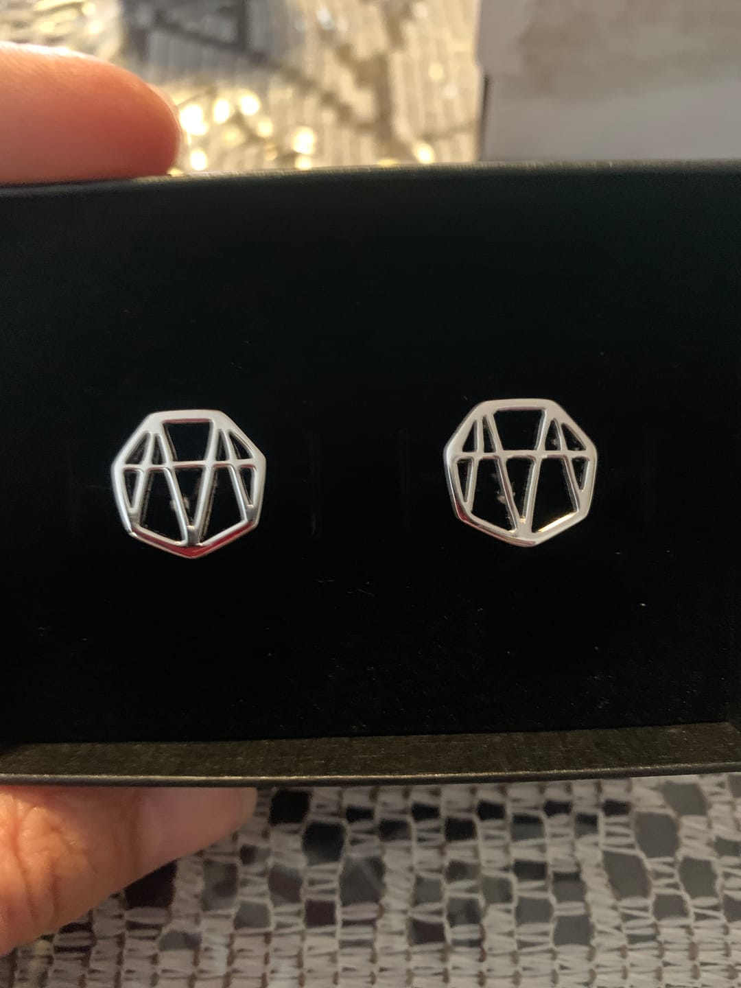 Customer photo review of Mancuernillas Personalizadas con Iniciales