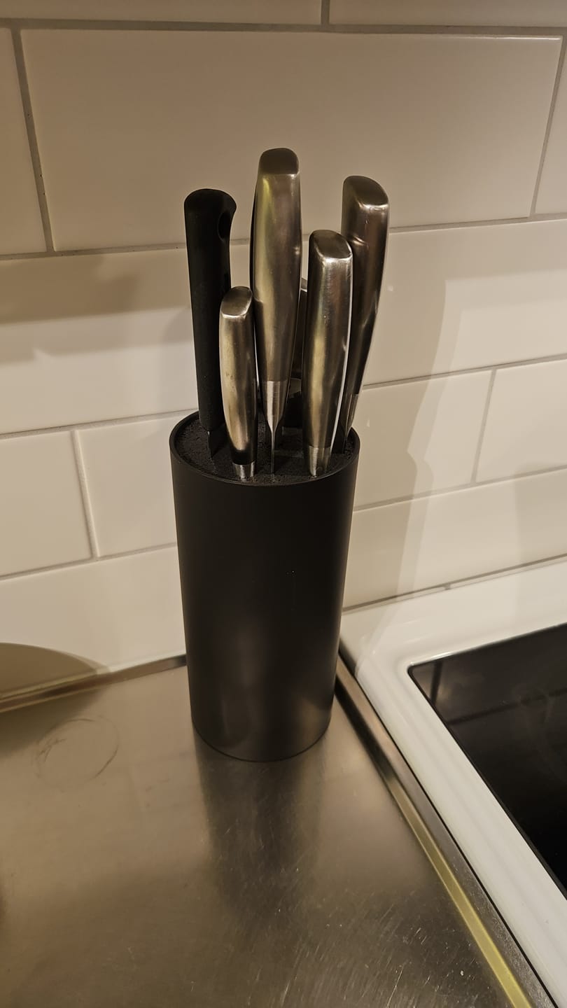 Customer photo review of Dorre Universal Knivblock svart 22 cm