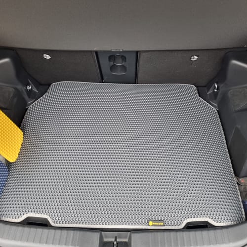 Customer photo review of Mata do bagażnika na wymiar