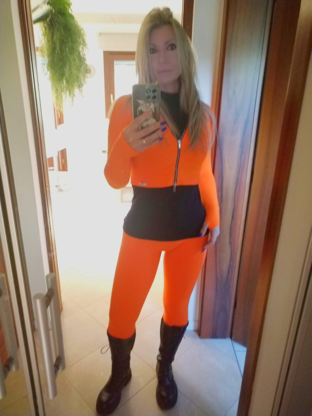 Customer photo review of Bolero Full Zip Arancione