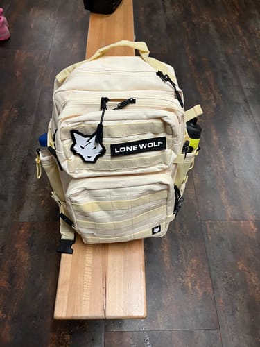 Customer photo review of Gen 3 Lemonade 35L Backpack