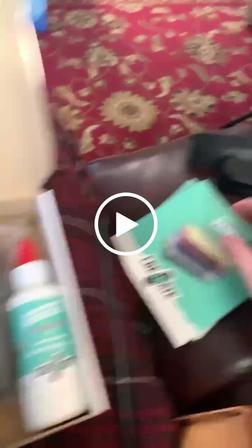 Customer video review of Colored Fingerboard Veneer - 6 Boards