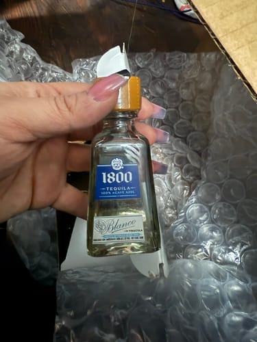 Customer photo review of 1800 Silver Tequila Miniature Shots (10 Of 50ML)