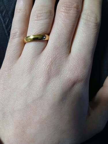 Customer photo review of Lena Ring | 18K vergoldet