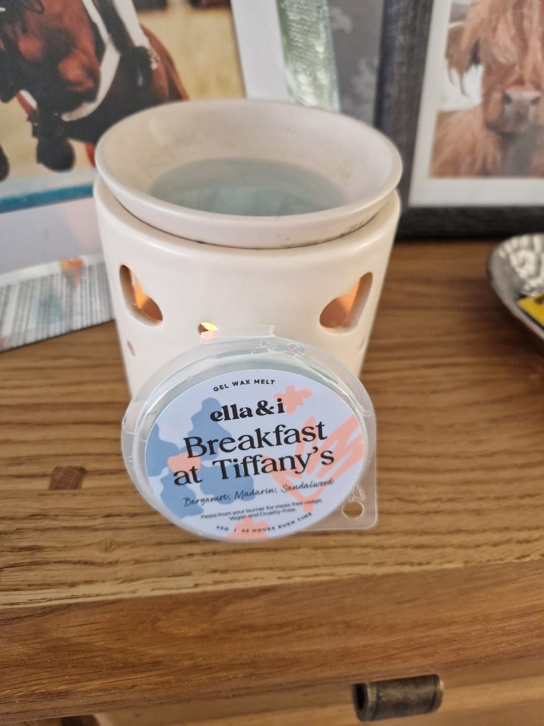 Customer photo review of Breakfast at Tiffany's Gel Melt - 20% off fragrance of the month