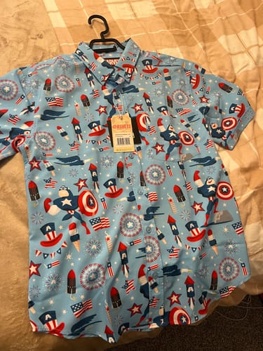 Customer photo review of Captain America "Rogers Red Glare" – KUNUFLEX Short Sleeve Shirt