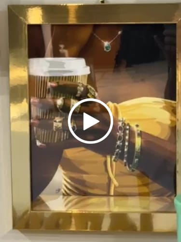Customer video review of Caffe Latte