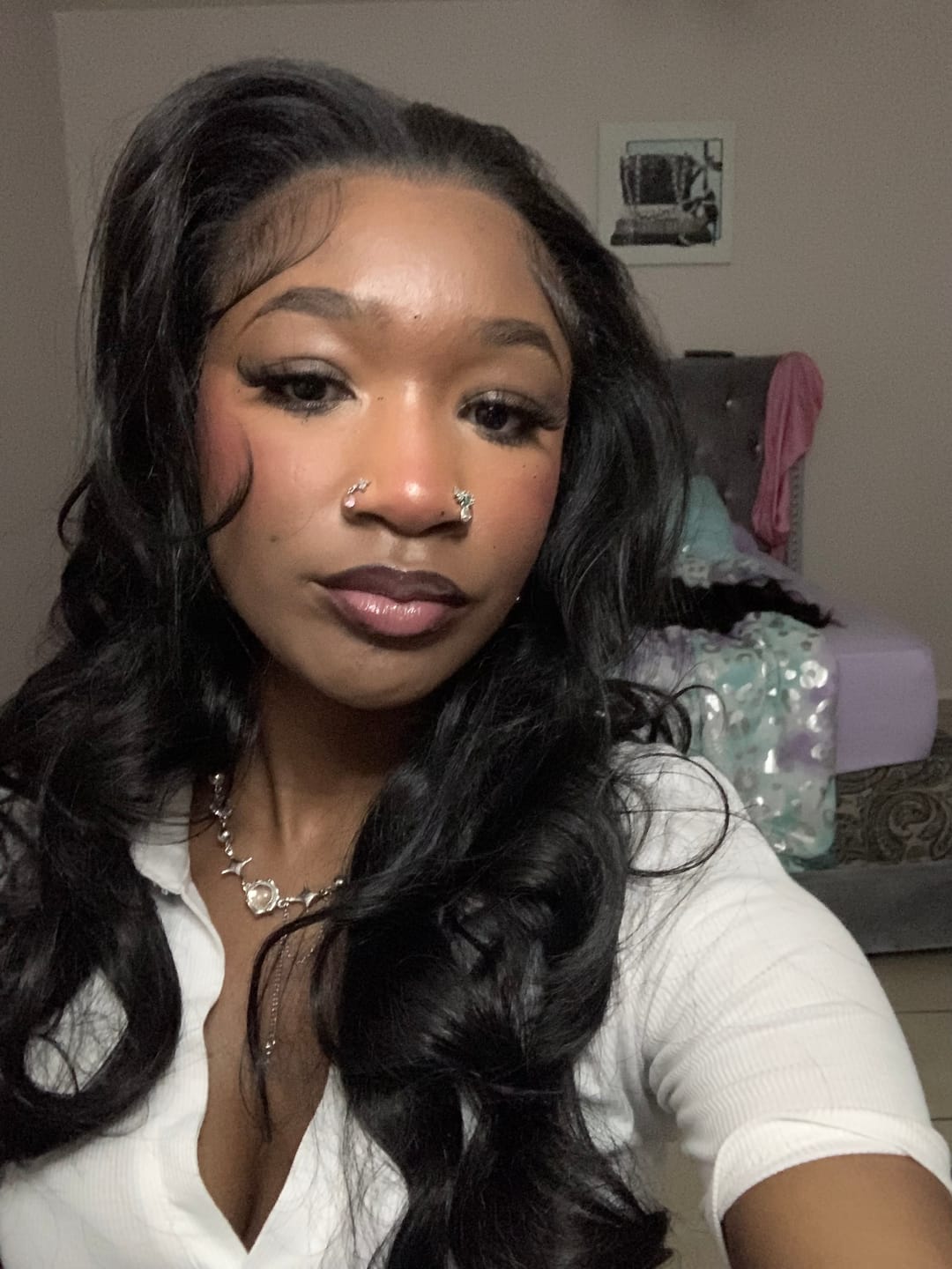 Customer photo review of Outre Perfect Hairline True Frontal Glueless Hand-Tied 13x6 HD Lace Front Wig - PEAK 701 - Pre-Shaped