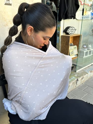 Customer photo review of סינר הנקה ליבי