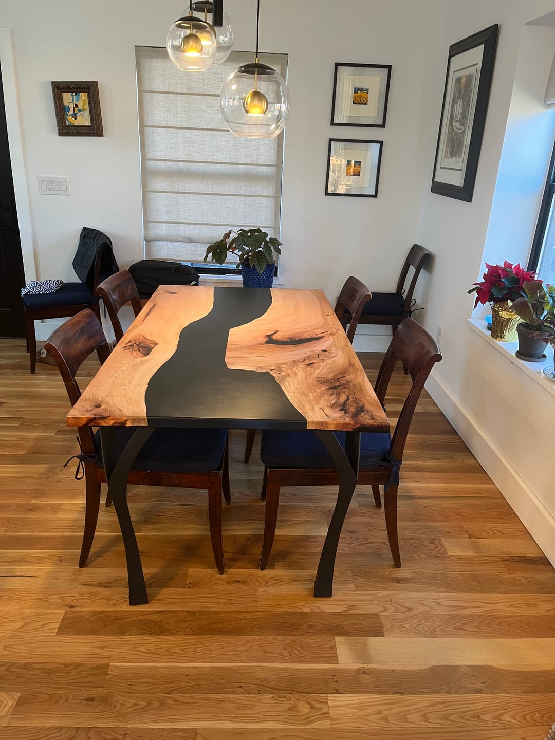 Customer photo review of Furniture Legs 506 Faras 28H for Dining Tabletop