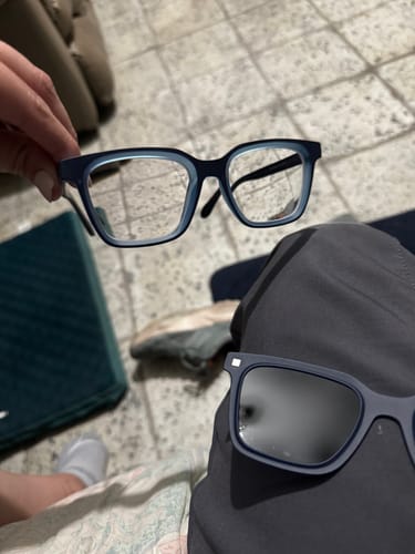 Customer photo review of Juicy Facts Blue + Clip magnético