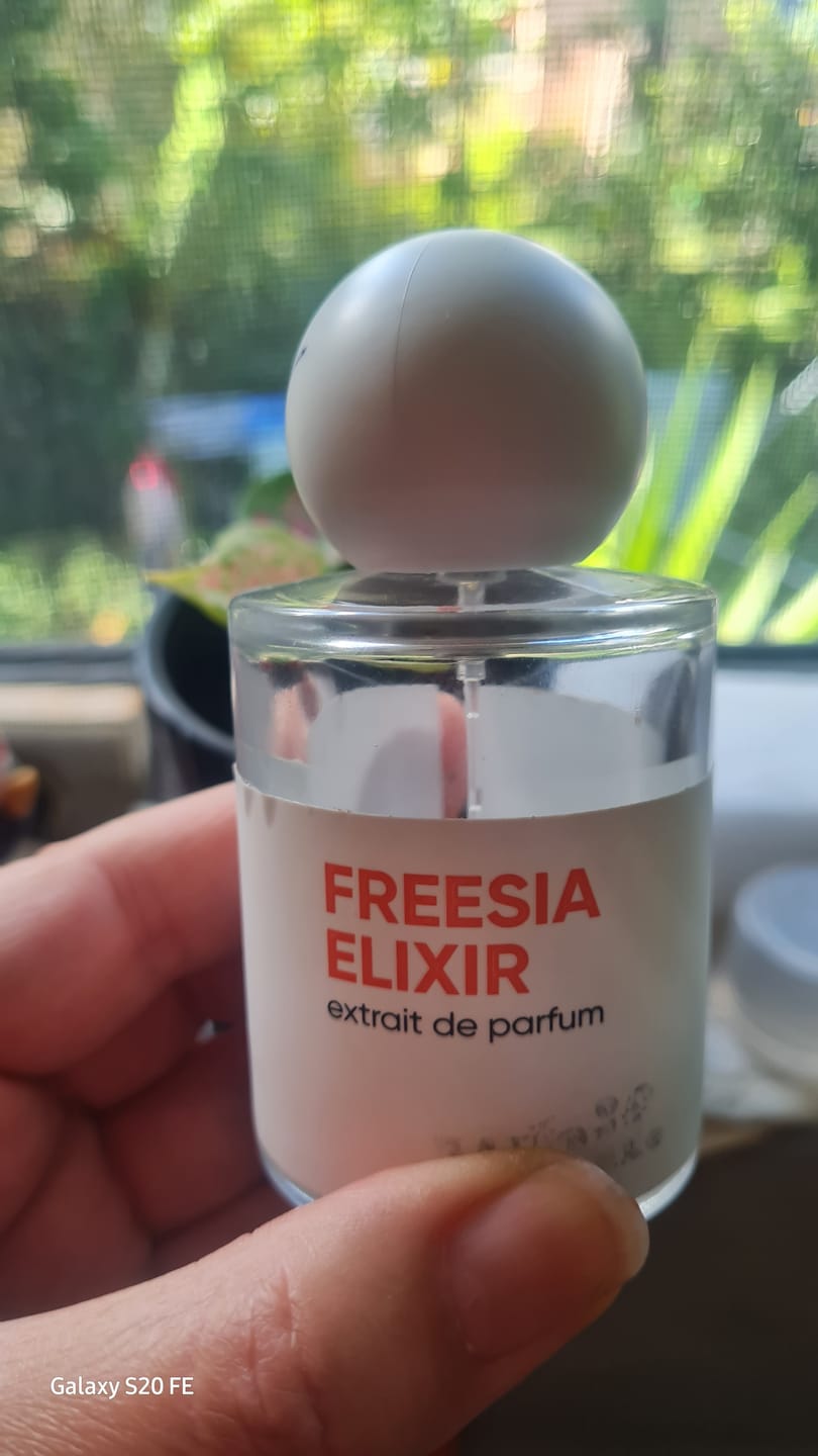 Customer photo review of Freesia Elixir