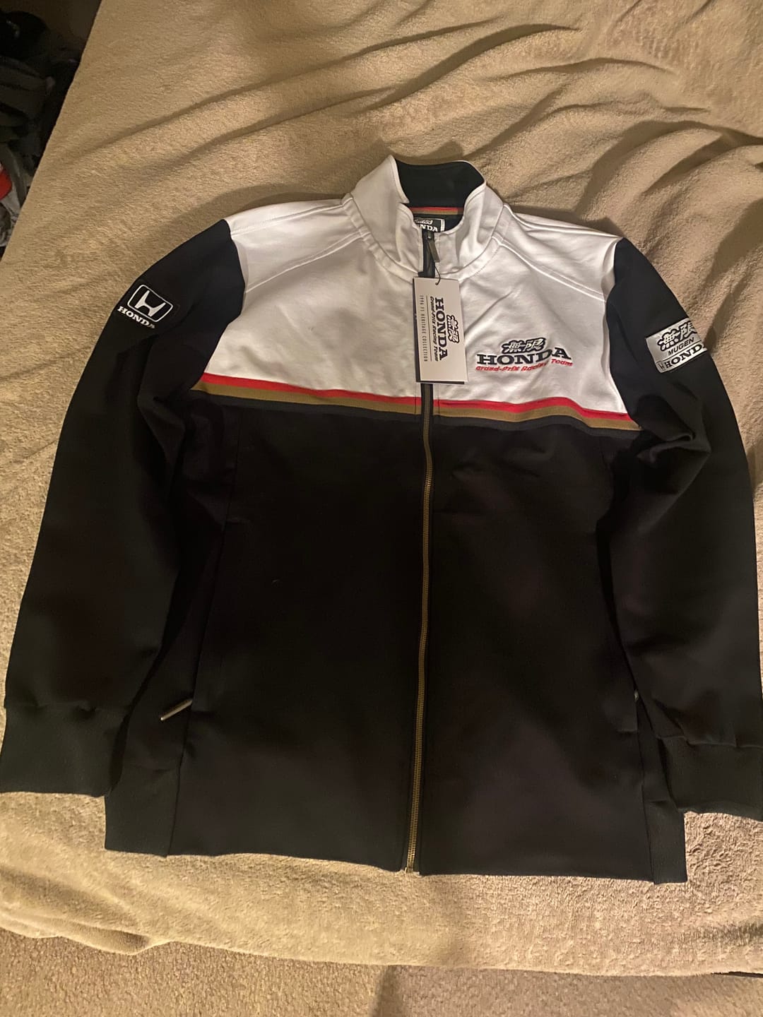 Customer photo review of 1996 Mugen-Honda F1 Team Light Jacket