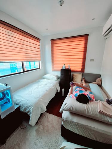 Customer photo review of Plain Oakwood