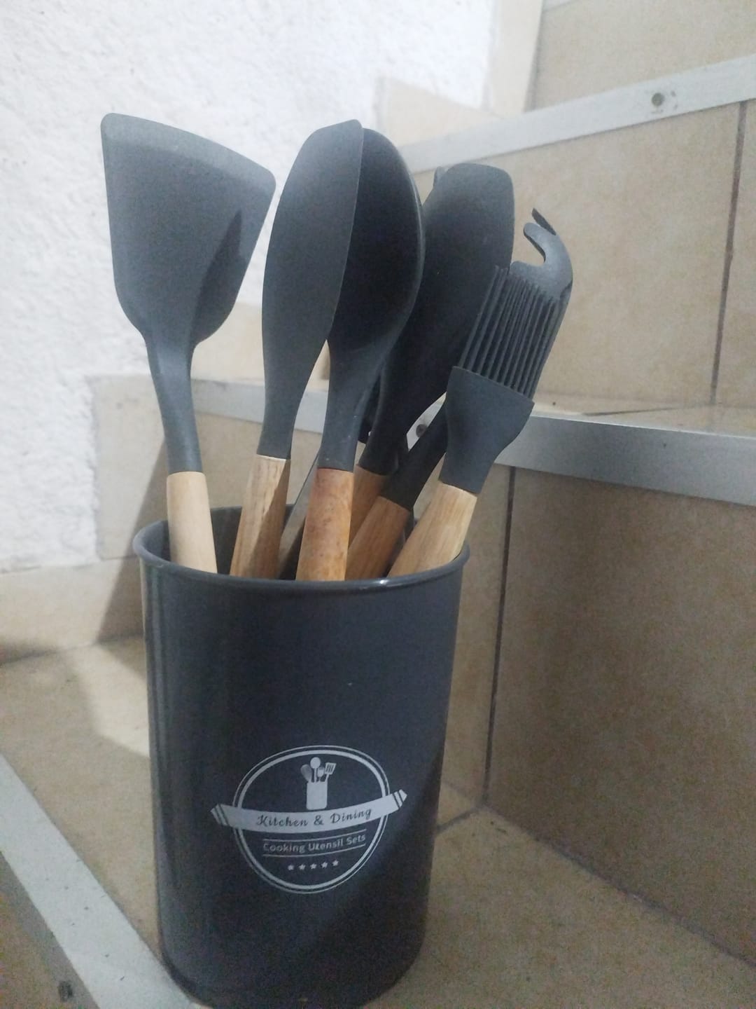 Customer photo review of Kit Set X12 Utensilios Cocina Madera Y Silicona Excelente