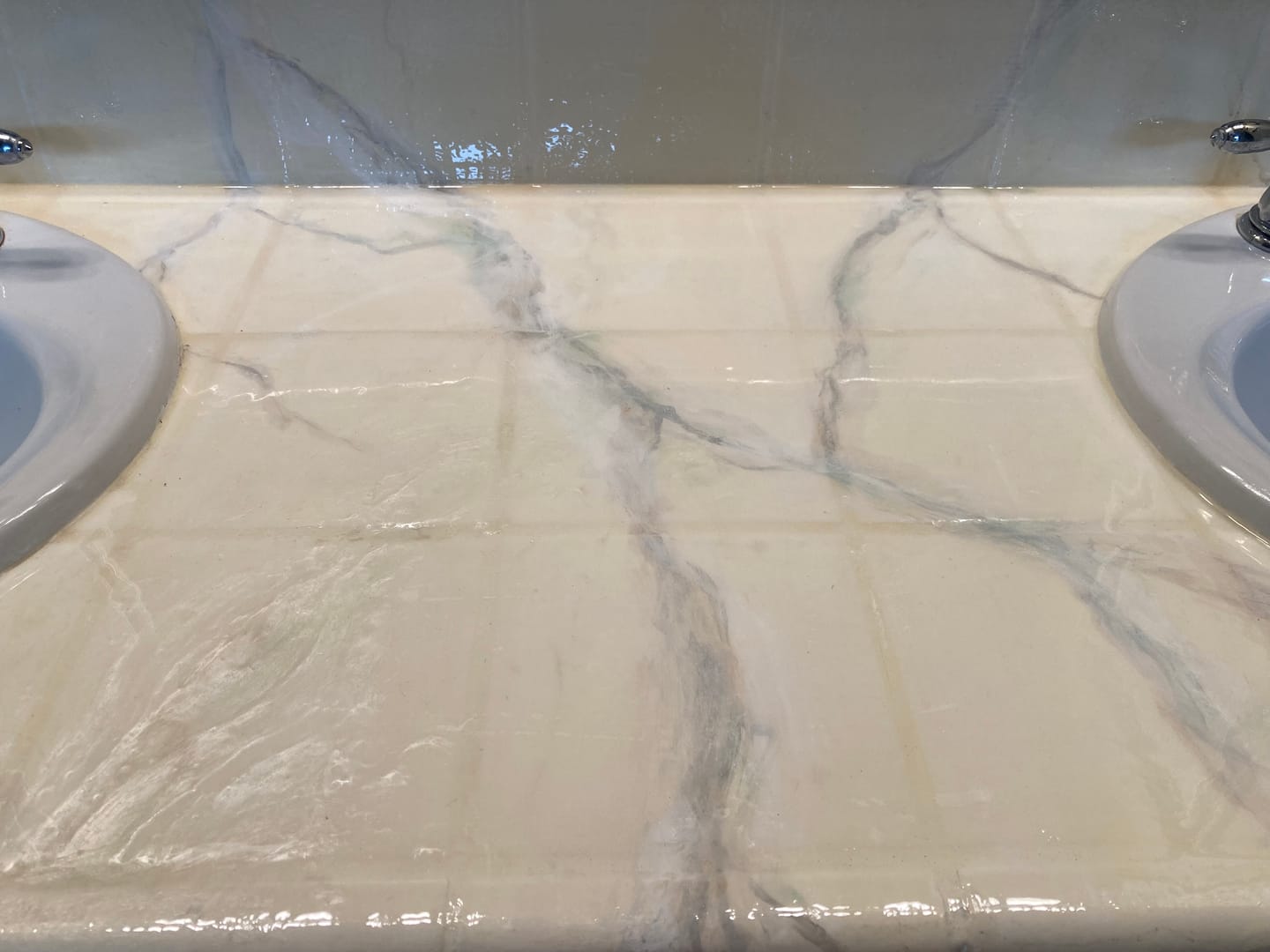 Customer photo review of LuxeLacquer - Momma's Pearls
