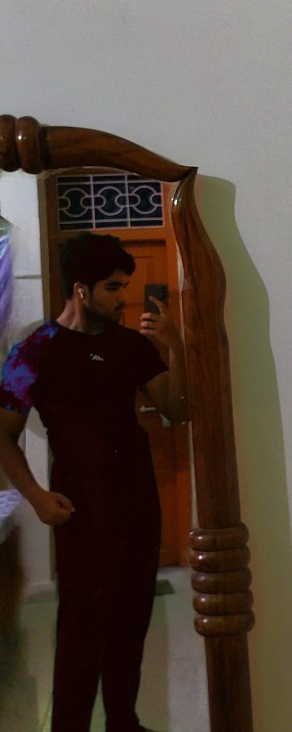 Customer photo review of Critical Compression Tshirt
