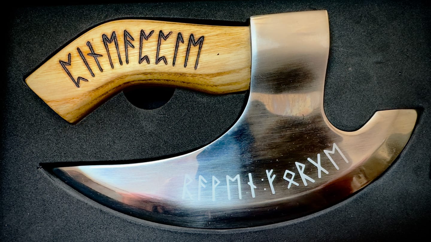 Customer photo review of The Original Pizza Axe