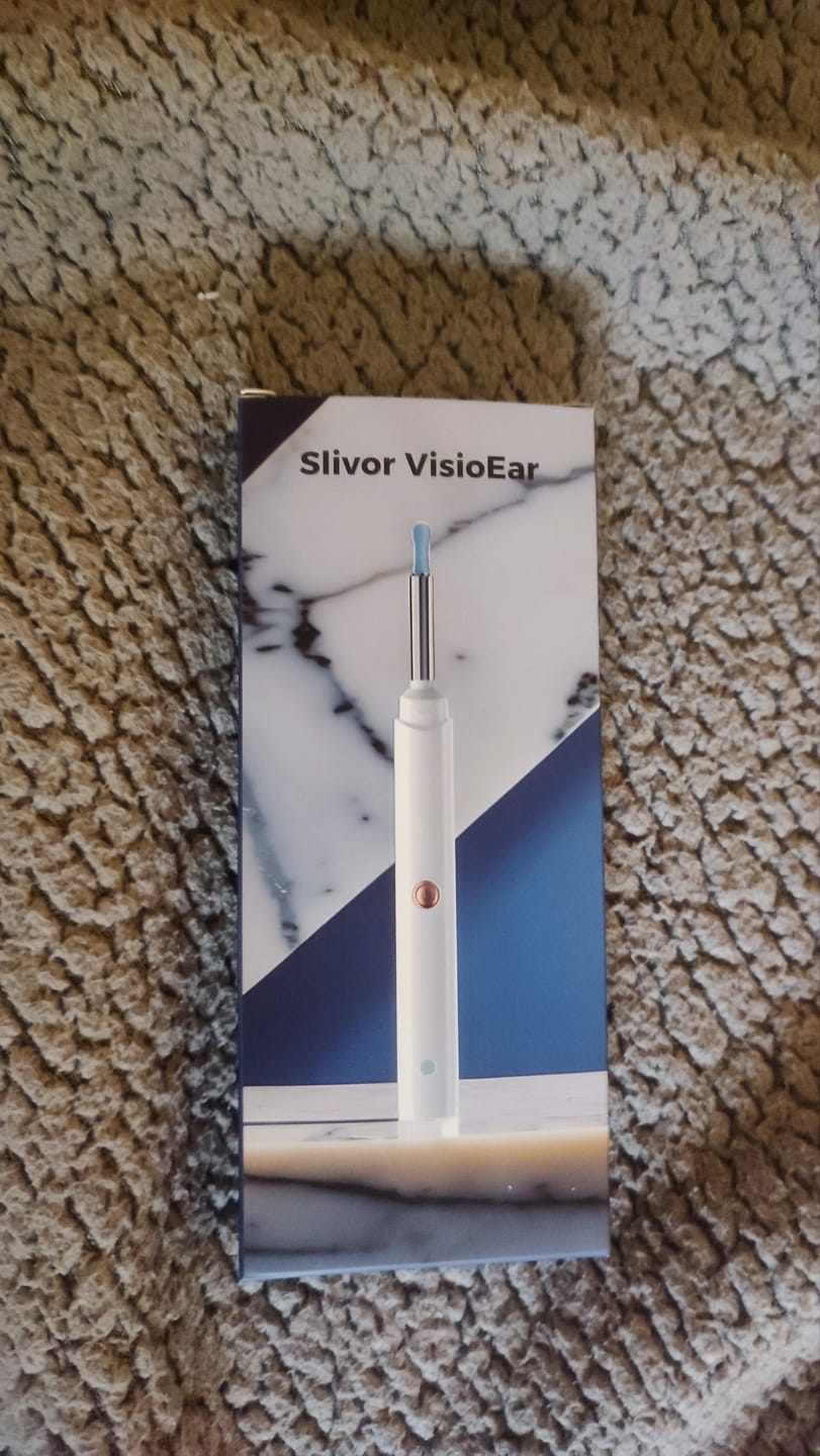 Customer photo review of Slivor VisioEar: Doctor Approved Ear Health Technology
