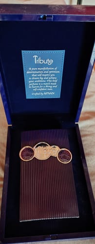 Reseña con foto de un cliente sobre Perfume Afnan Tribute Blue Luxury 100ml EDP