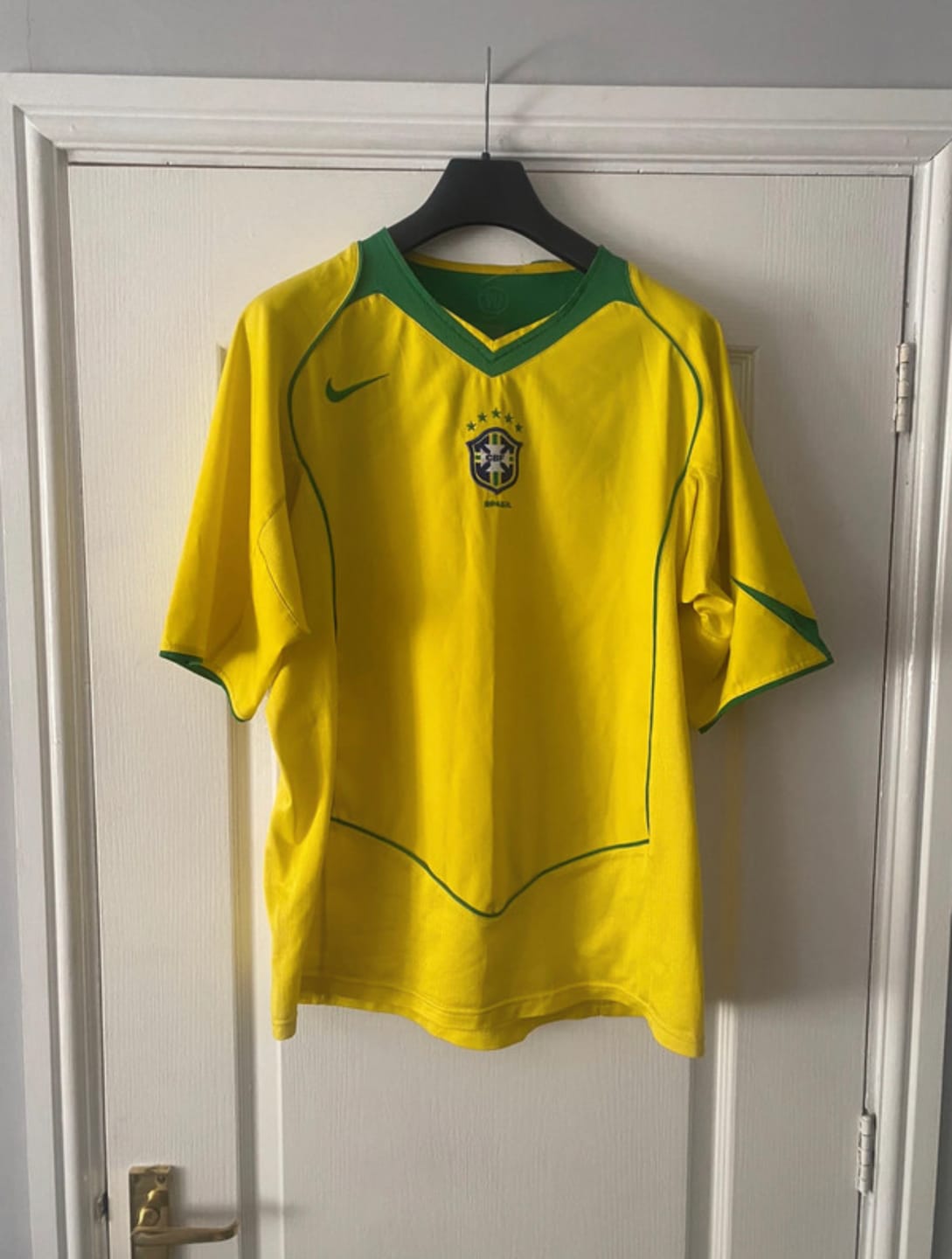 Customer photo review of RETRO Mystery Football Shirt