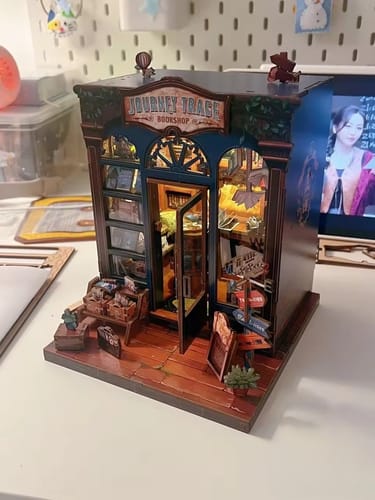 Customer photo review of Journey Trace Bookshop Book Nook Kit