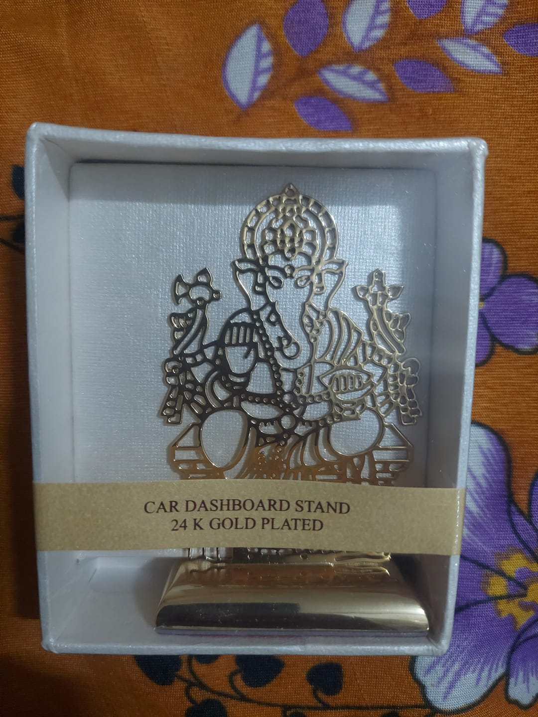 Customer photo review of Car Dashboard Stand Goldplated - Sri Ganesha