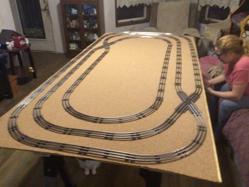 Customer photo review of Lionel O27 6-65014 Tubular Half Curve Track