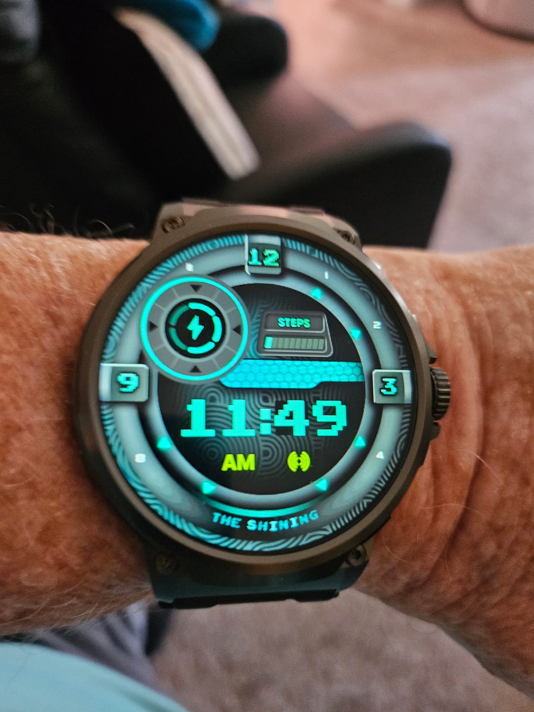 Customer photo review of ZE™ Pulse Smartwatch | Expansive Display, Real Time Health and BP Monitoring