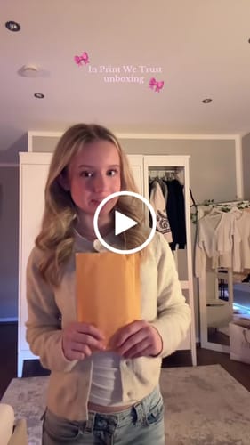 Customer video review of red ribbon iPhone case