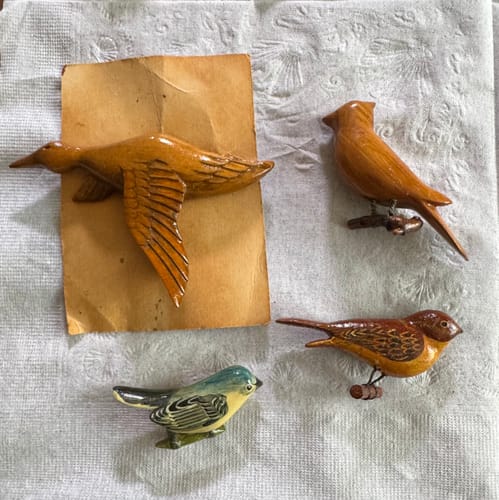 Customer photo review of Gaman Bird Pin