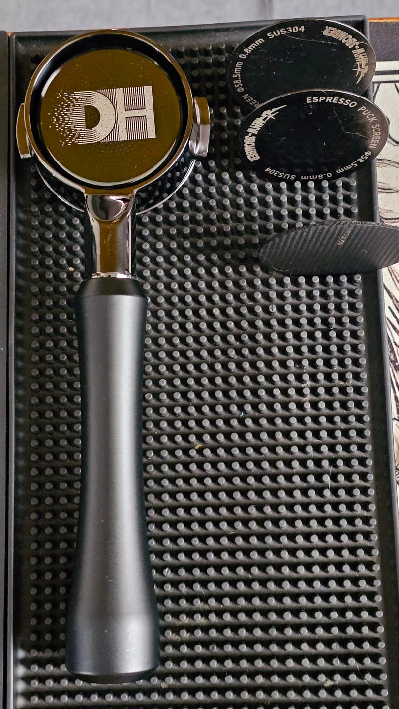 Customer photo review of MHW-3BOMBER Astra Collection Bottomless Portafilter