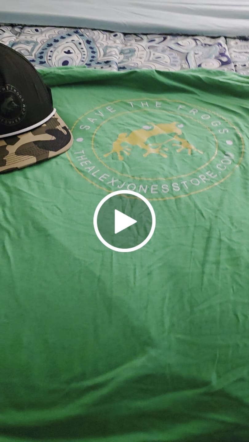 Customer video review of Save The Frogs T-Shirt
