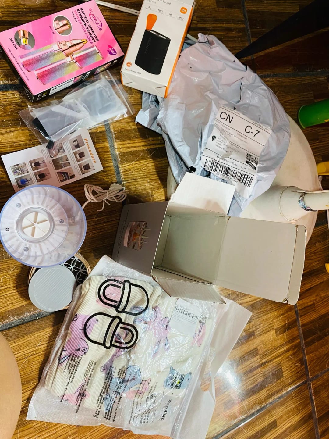 Customer photo review of Electric Makeup Brush Cleaner And  Dryer Machine