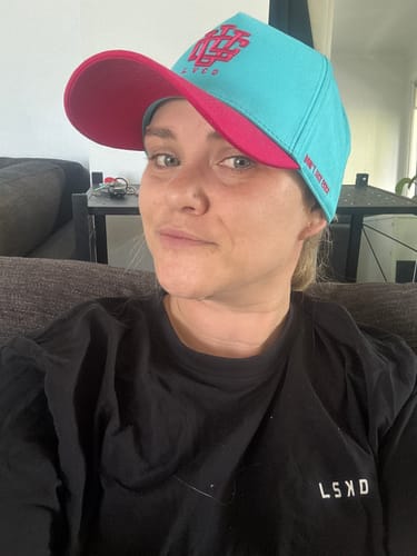 Rebecca M. review of [LIMITED EDITION] Miami Vice A-FRAME LVCO SNAPBACK image 1 out of 1