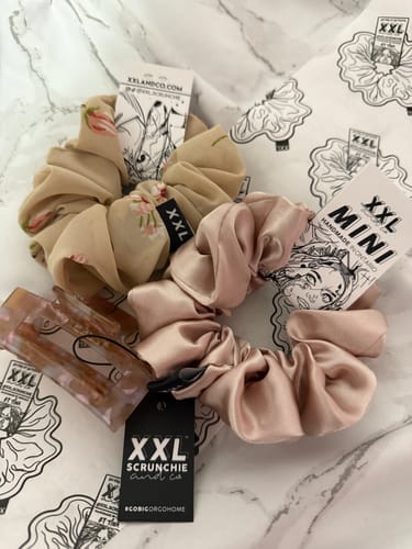 Customer photo review of Hair Claw Medium