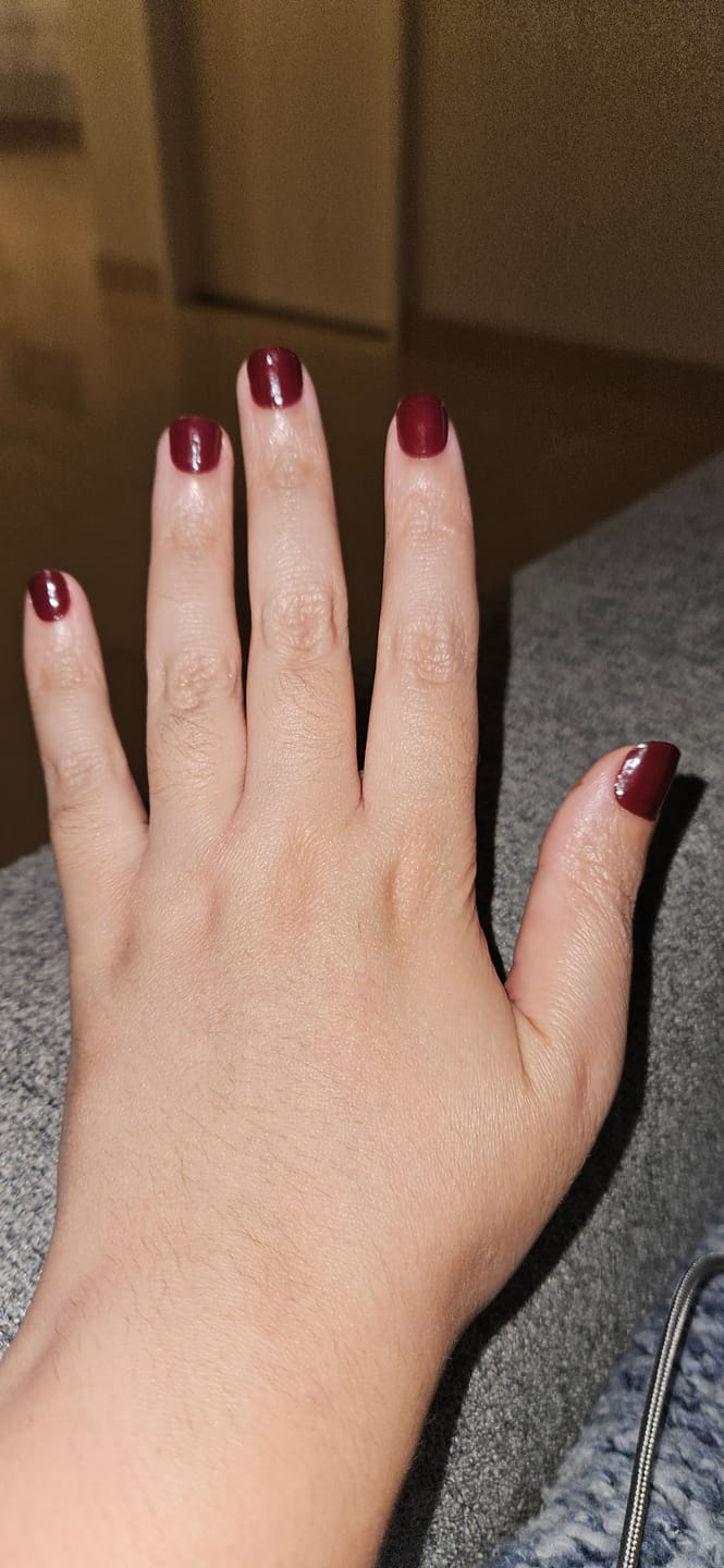 Customer photo review of Sweet Cherry DIY Semicured Gel Nail Sticker Kit