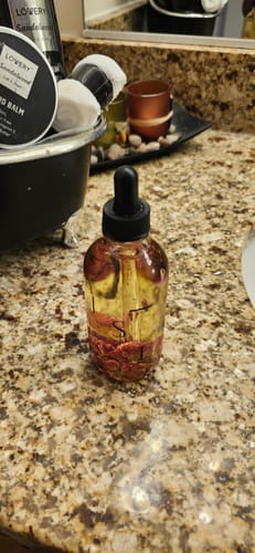 Customer photo review of Herlistic Plum Herbal Infused Oil