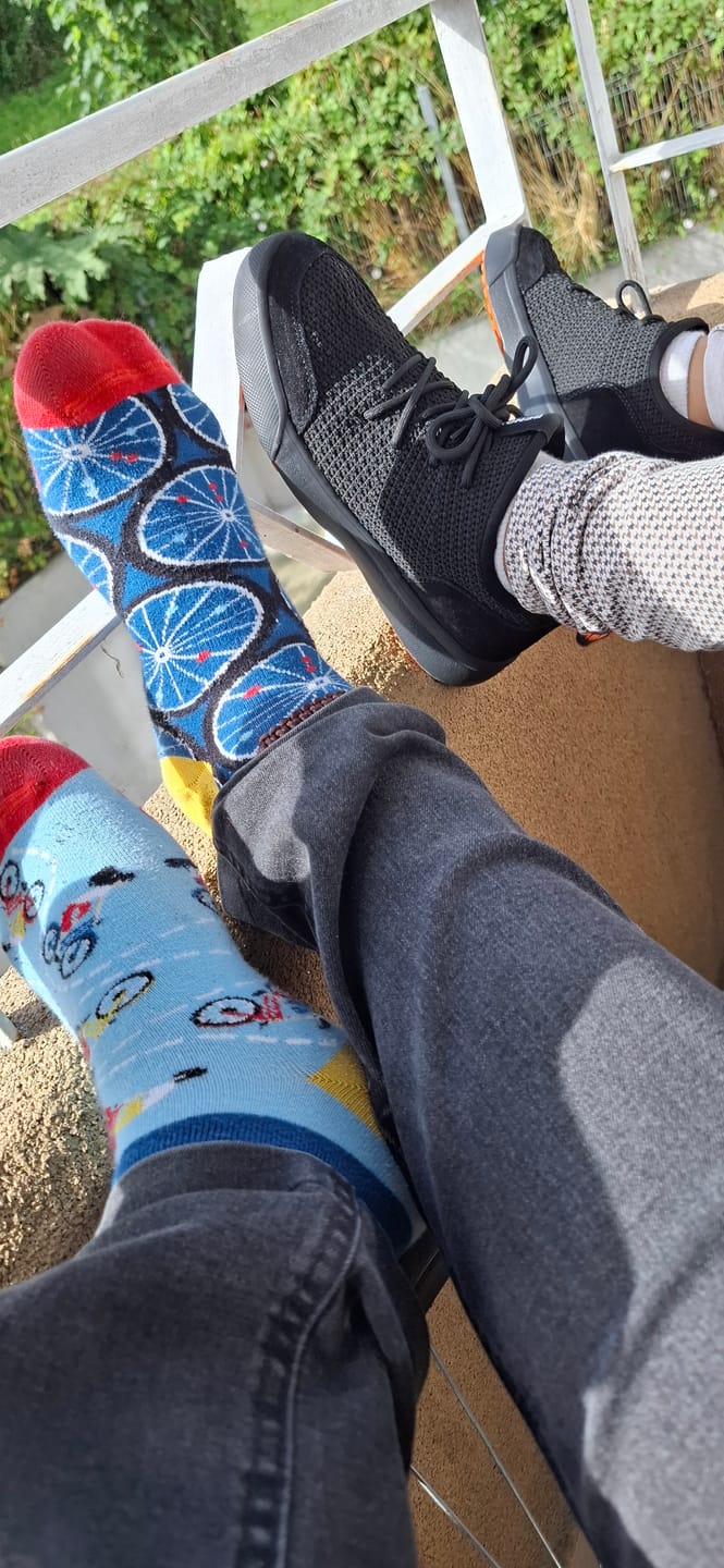 Customer photo review of Zapatilla Versaknit Negro Unisex