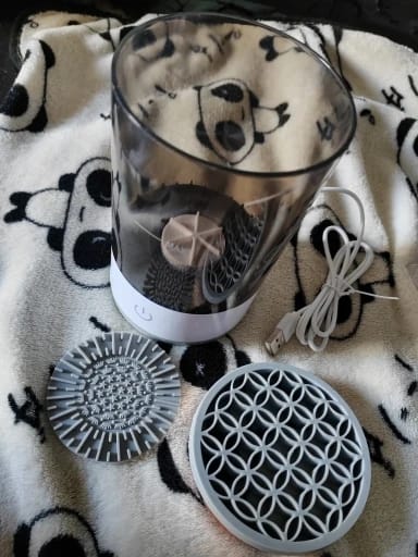 Customer photo review of Electric Makeup Brush Cleaner And  Dryer Machine