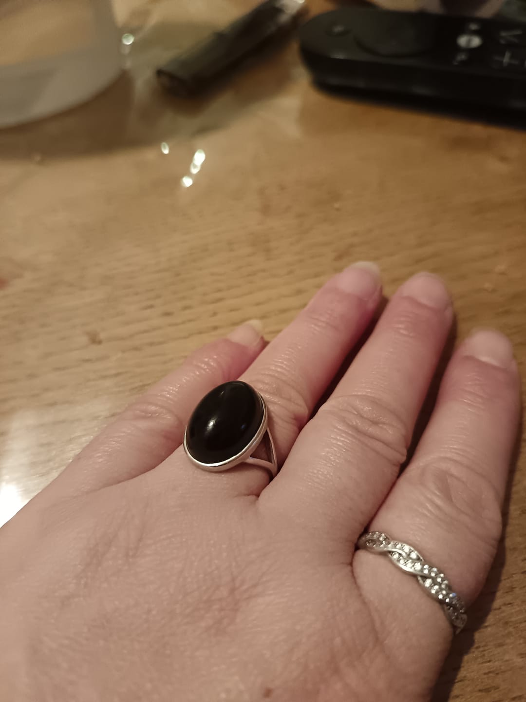 Customer photo review of Bague Ajustable "Guérison de L'Âme" en Obsidienne Œil Céleste & Argent