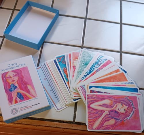 Customer photo review of Mon premier Oracle des messages de l'âme