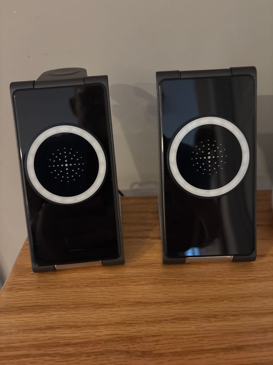 Customer photo review of PASSPORT - WIRELESS CHARGING STATION