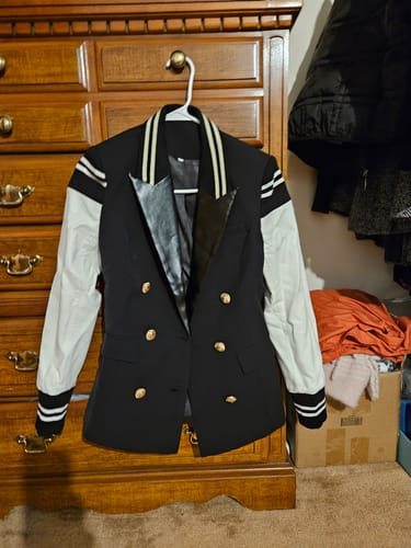 Customer photo review of Indiebeautie Faux Leather Combo Blazer