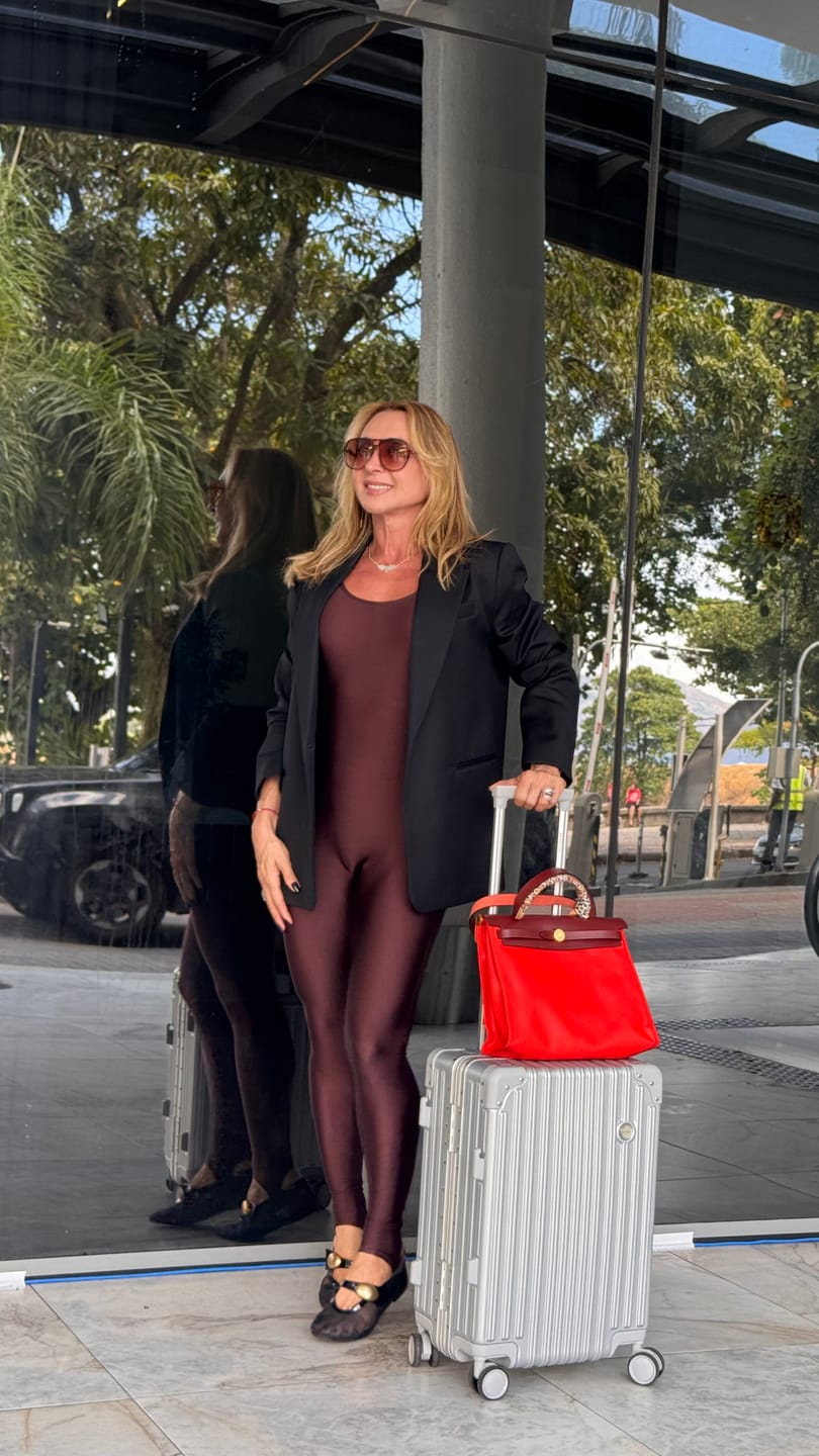 Customer photo review of Macacão Gisele