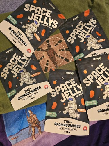 Customer photo review of THC Spacejellies Vollspektrum | 100mg THC | 20 Stk.