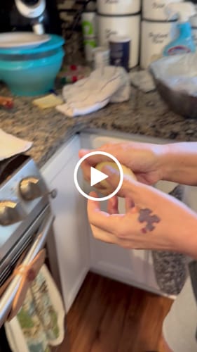 Customer video review of Presa Pan - 10 Inch Non Stick Tortilla Pan