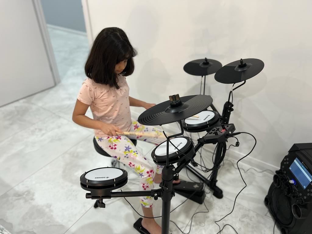 Customer photo review of Batterie électrique Donner DED-80 5 tambours et 3 cymbales