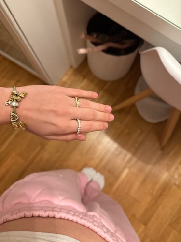 Kundenbewertung mit Foto zu Petite Zirconia Ring