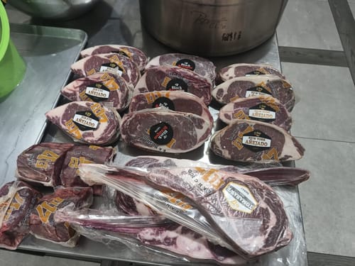 Reseña con foto de un cliente sobre Rib Eye Steak Dry Aged